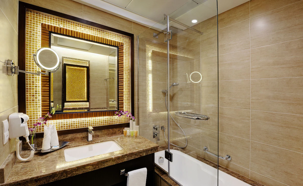 حمام و سرویس بهداشتی لندمارک پریمیر دبی